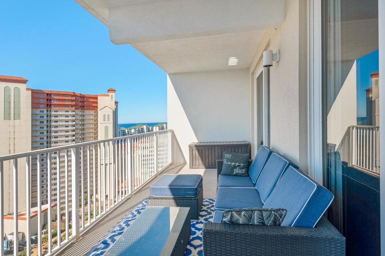 Laketown Wharf 1626 Holiday home *